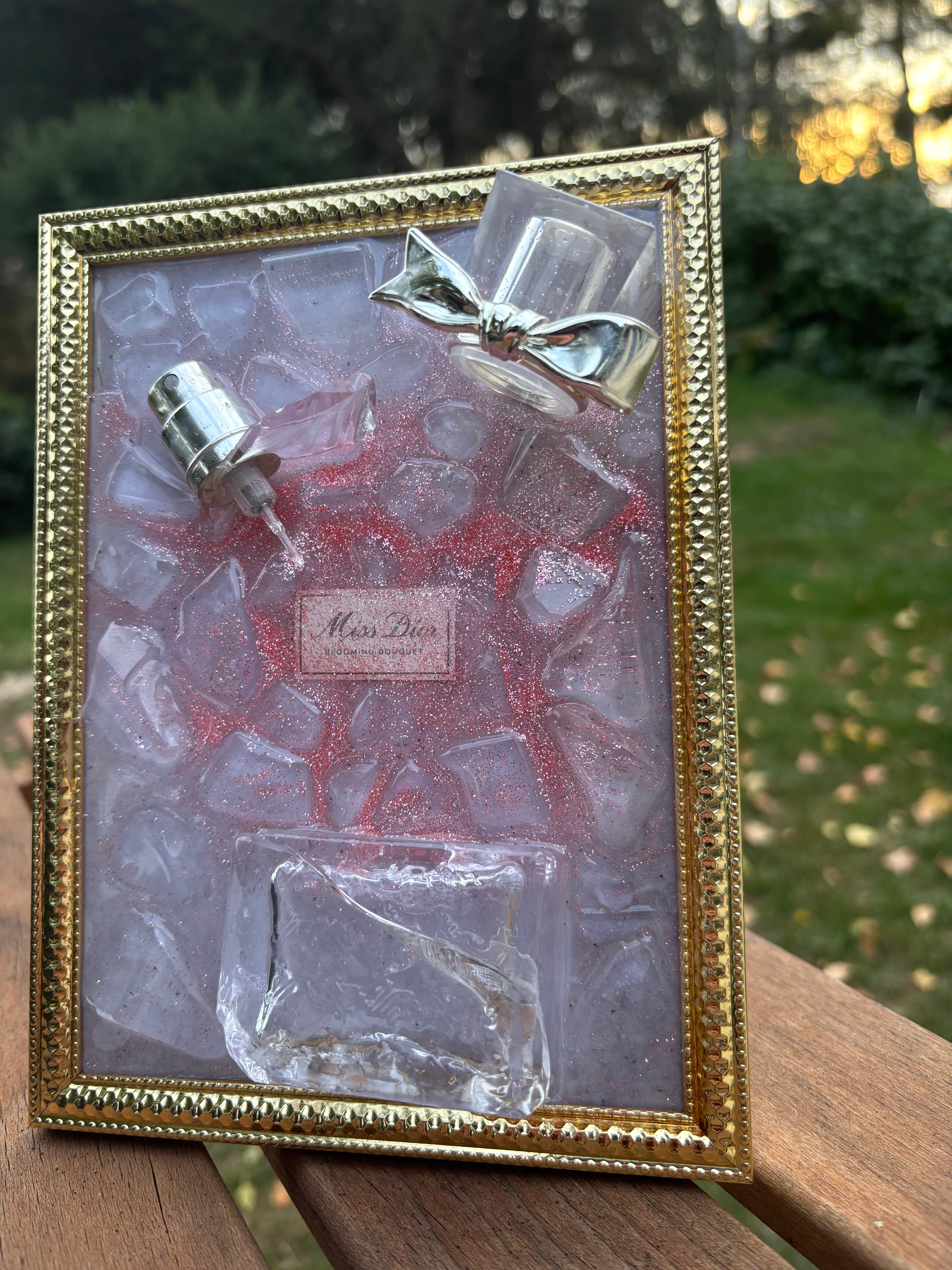 Cadre parfum - Miss Dior